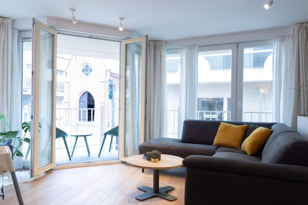 A Bien Venue - Modern Appartement, 50M Van Zee Knokke-Heist Eksteriør billede